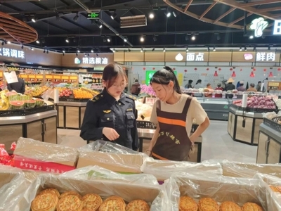 新寺鎮市場監督管理所全力開展節前食品安全專項檢查 筑牢節日消費“安全防線”